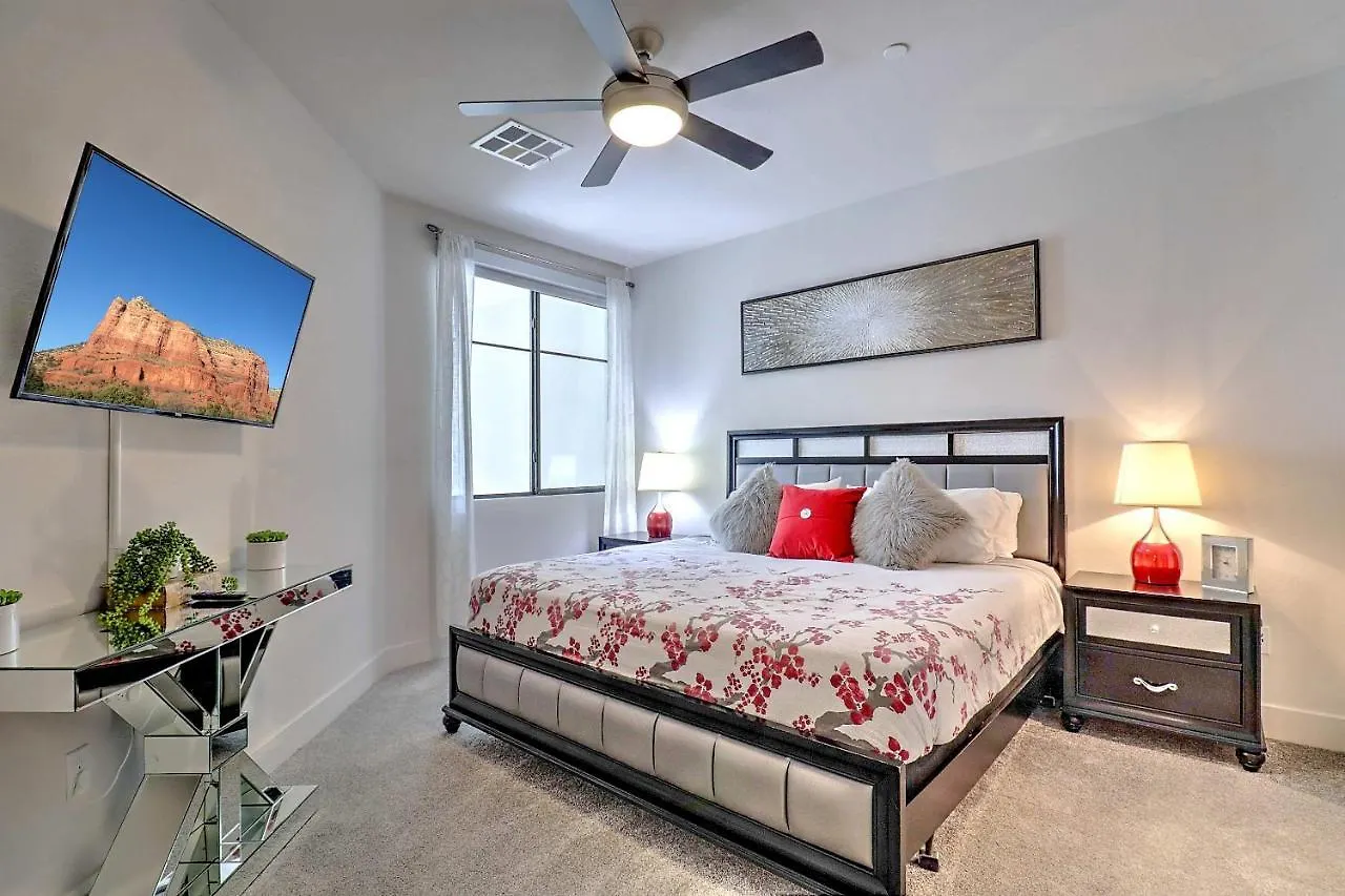 Walk Score 81-Shopping District-King Bed-Parking G2047 Scottsdale 0*,